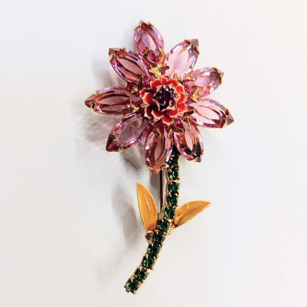 Vintage Designer Flower Brooch Pin Rhinestone Unsigned